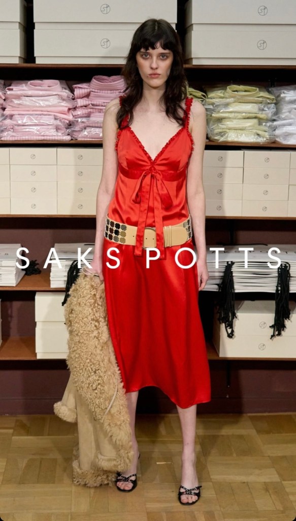 Dette bildet har en tom alt-tekst; dets filnavn er img_7289.jpg